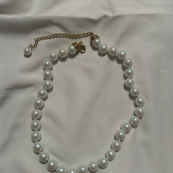 Pearl necklace - Picture 2 of 5